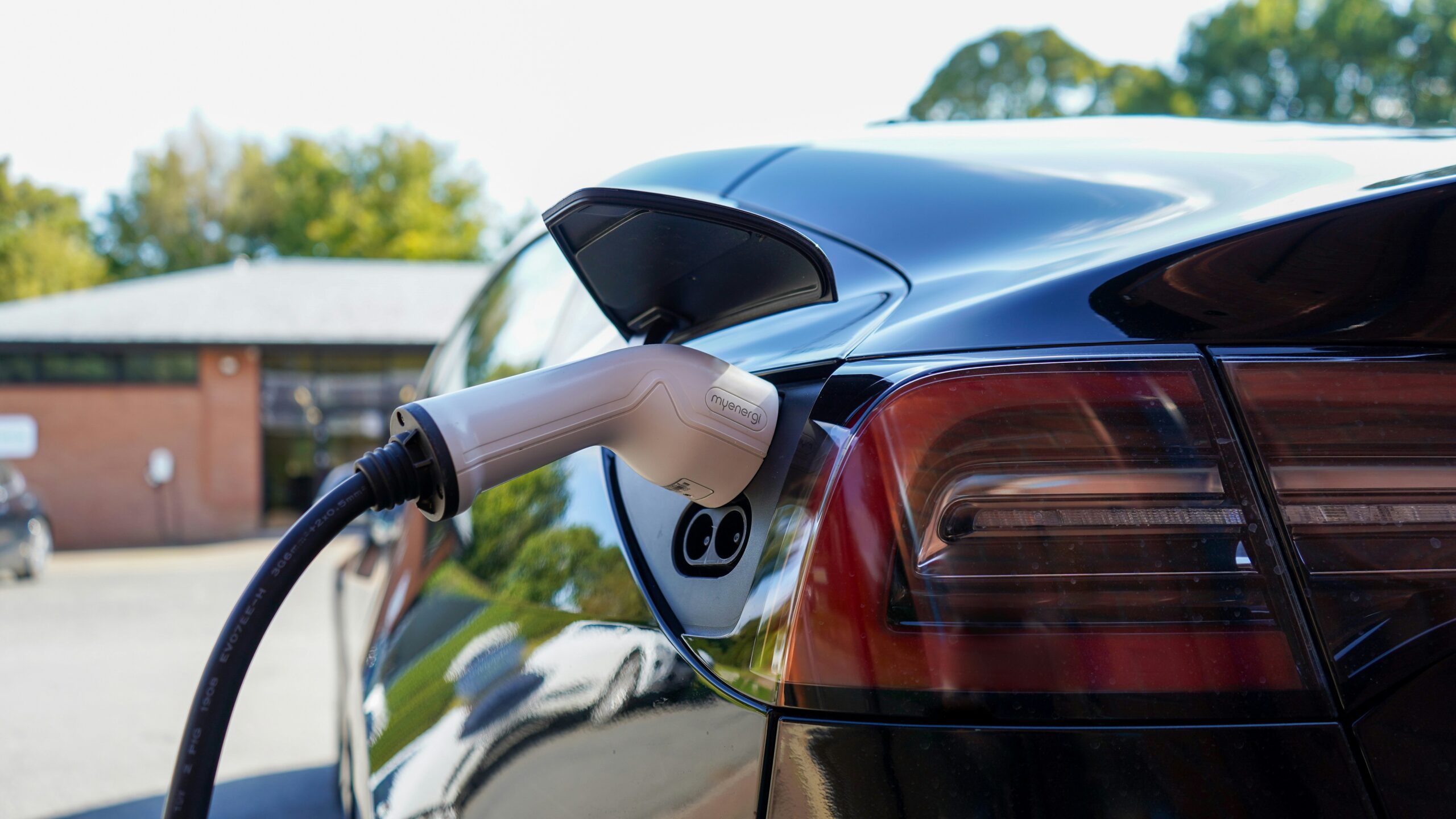 How EV Charger Owners in BC Can Generate Revenue Through the Low Carbon Fuel Standard